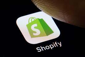 Tendencias de Ecommerce: ¿Por Qué Shopify Sigue Siendo la Mejor Opción?